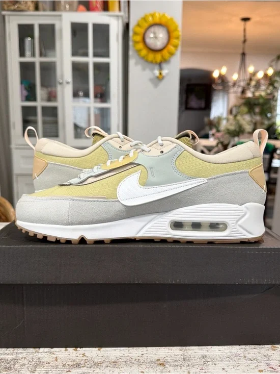 Nike Women's Air Max 90 Futura 'Buff Gold Light Silver' DV7190-700 Size 10 - Picture 6 of 8